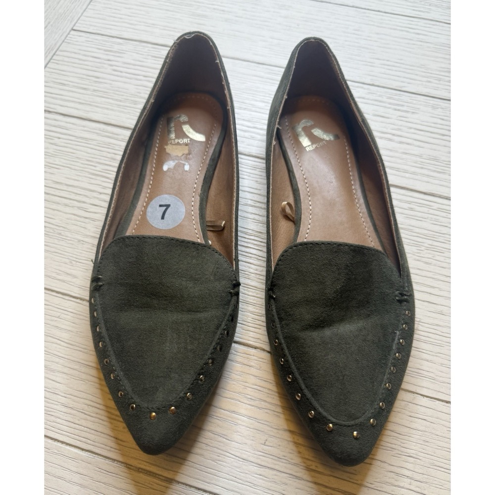 Report Women's Suede Moccasin Flat. Olive Green W/ Gold Studs - Size 7 US